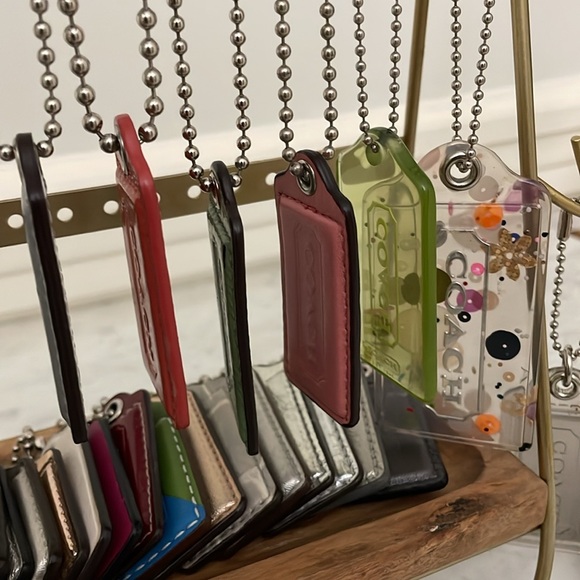 Coach Hang Tags 🤎 Prices Vary 🤎 Bag Charms Fobs Hangtags - Picture 6 of 9